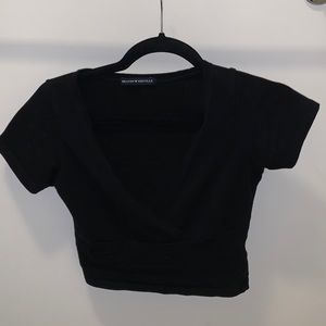black brandy melville crop top